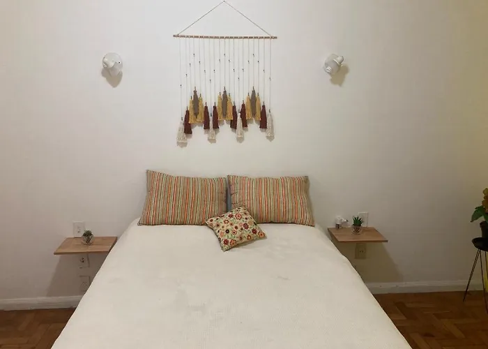 Quarto Privativo Em Apartamento